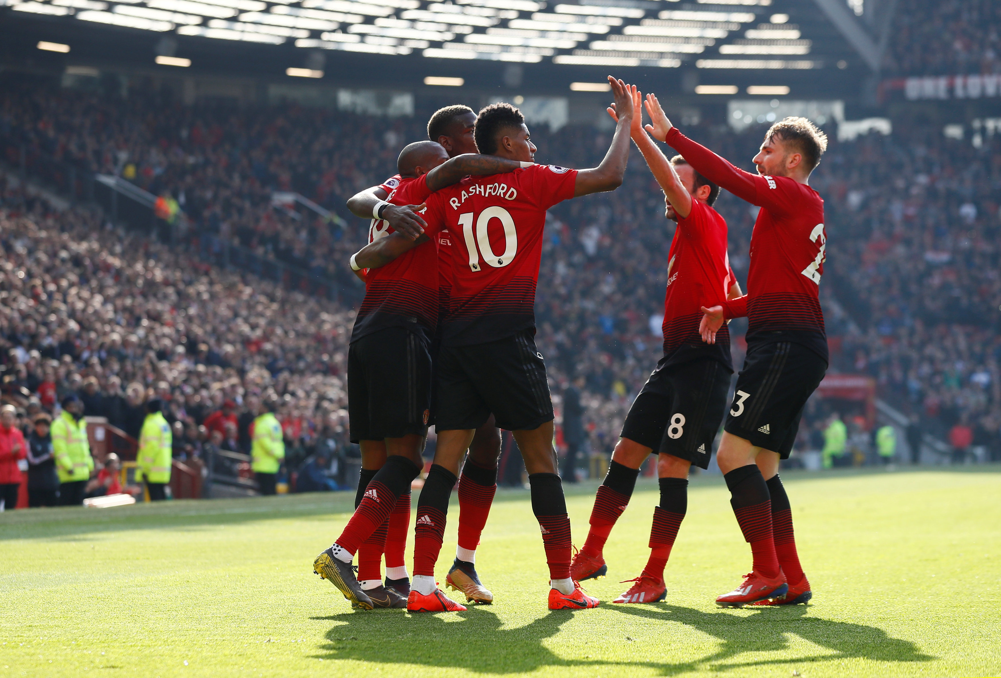 砥柱的角色 砥柱的角色